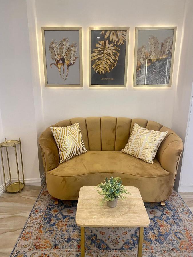 Makati Isabela Luxury Apartman Manila Kültér fotó