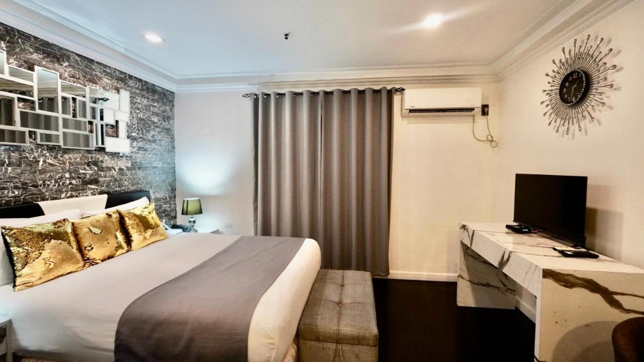 Makati Isabela Luxury Apartman Manila Kültér fotó